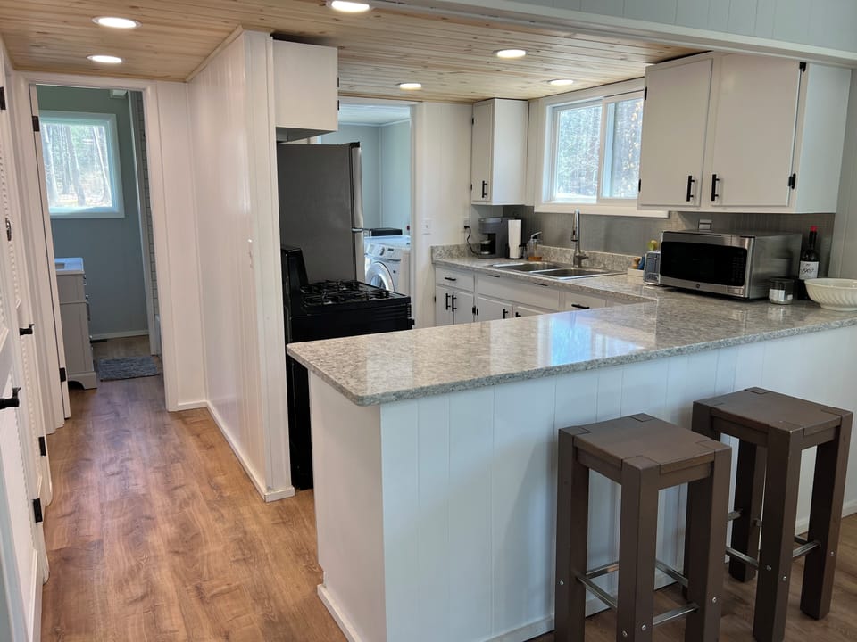 Open Floor Plan to Kitchen.