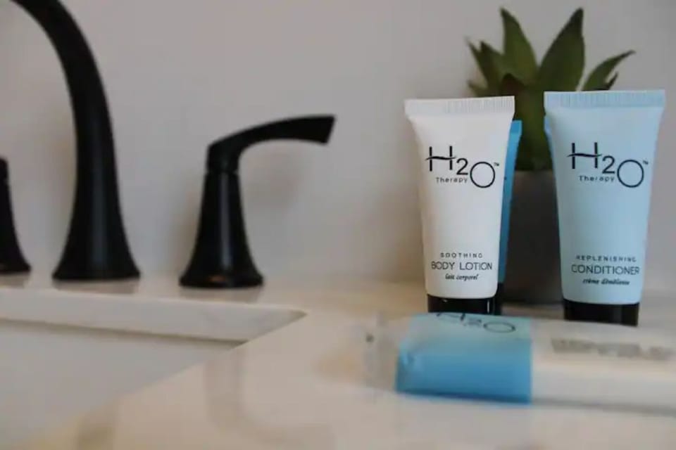 Bathroom amenities