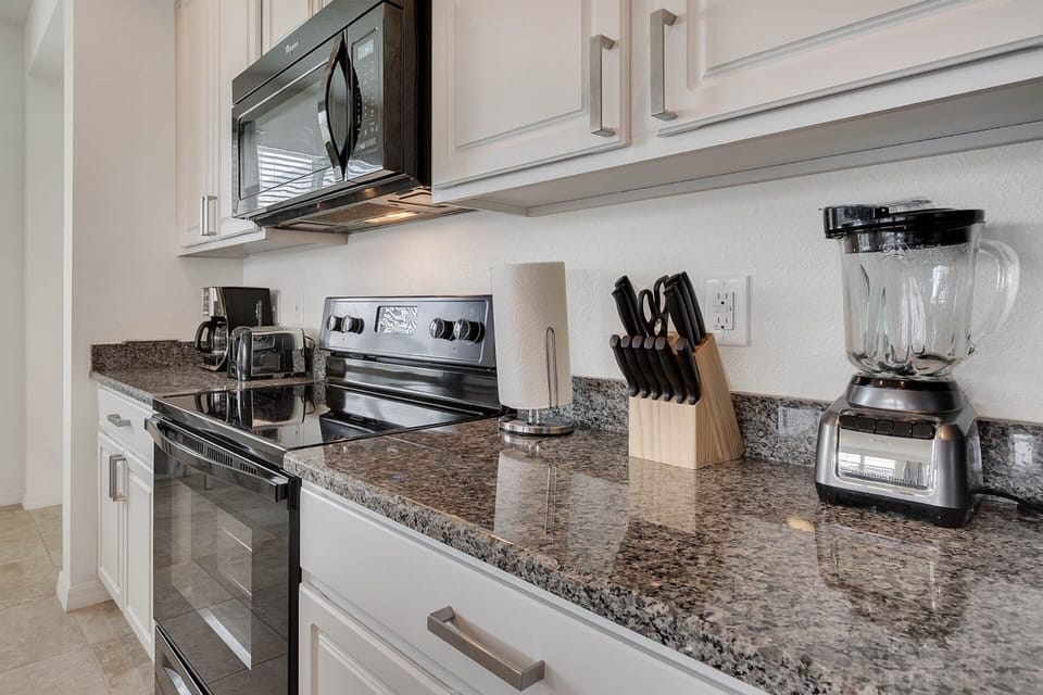 Fully equipped kitchen area.