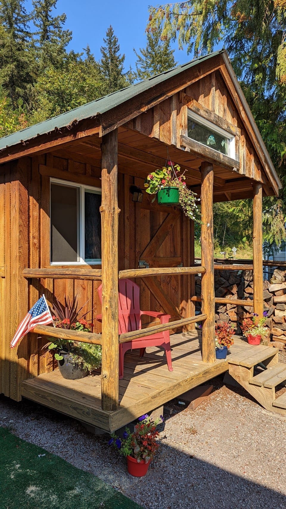 Here's the cute bunkhouse for extra guests. Sleeps 3 with a foldout loveseat.