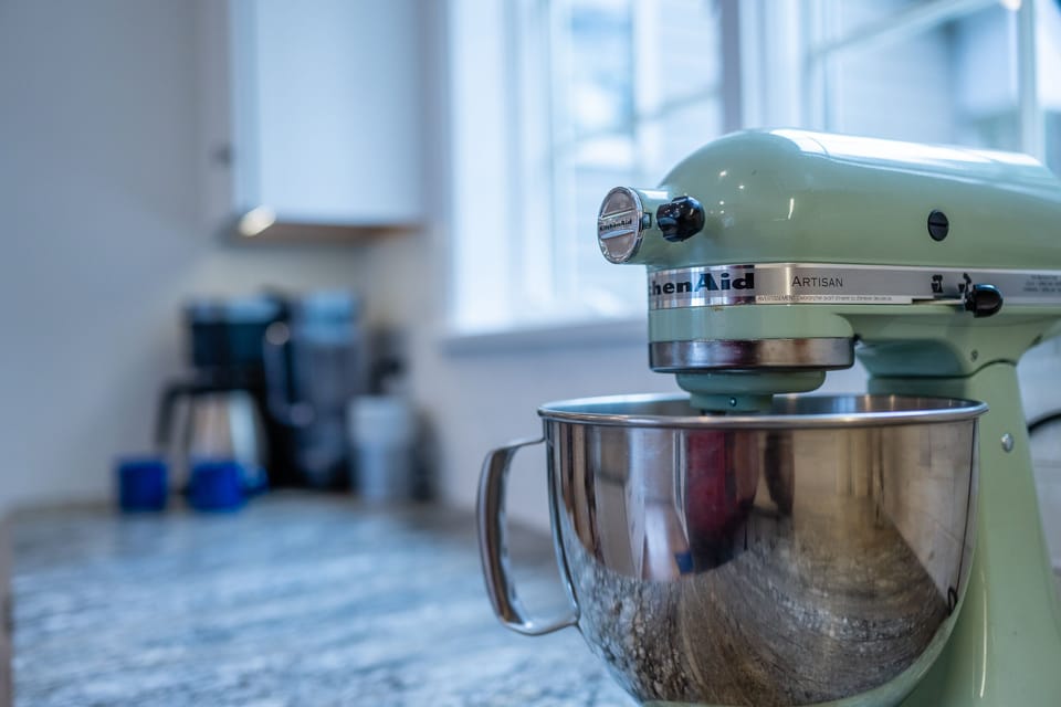 Kitchen amenities to satisfy the chef of the family