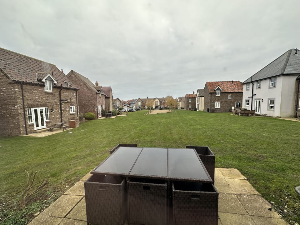 Lawns to patio - amazing for families