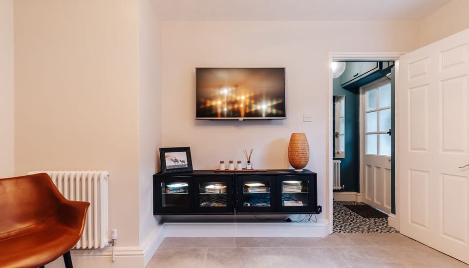 Living room 3