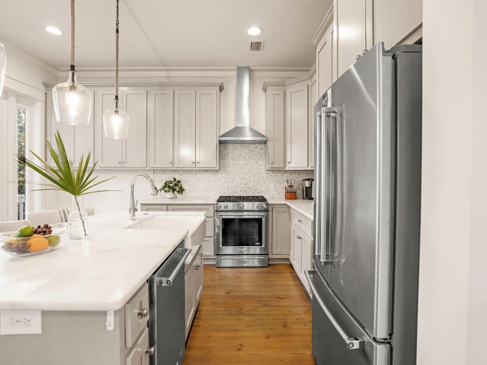 Kitchen - Floor 1