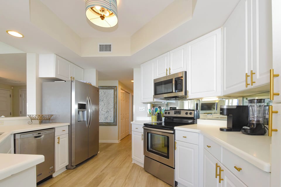 Silver Shells St. Croix 504 - Fully Equipped Kitchen