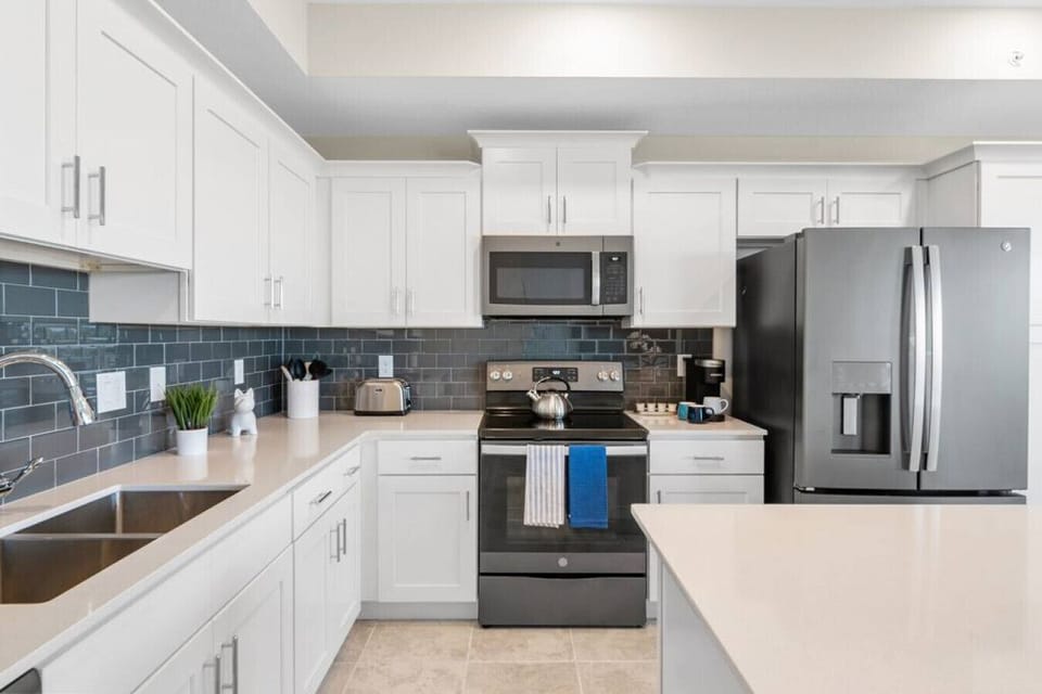 Kitchen!#Disney #Parks #StoreyLake #Apartment #Vacation #Rental #Kissimmee #Orlando