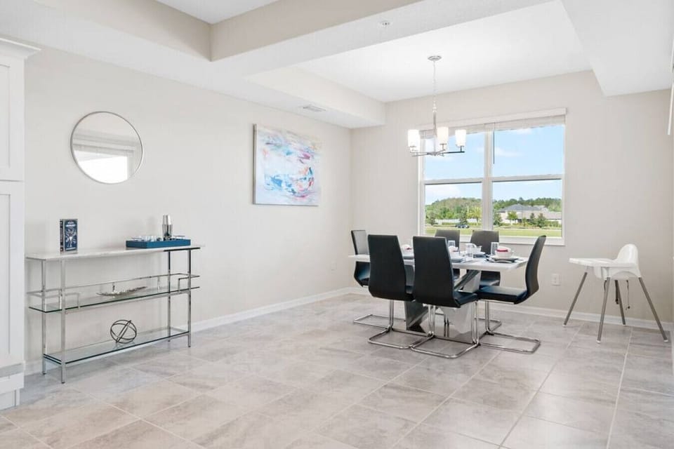 Dining Room with Lake view!#Disney #Parks #StoreyLake #Apartment #Vacation #Rental #Kissimmee #Orlando