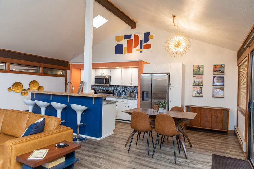 Original Magnavox record player!