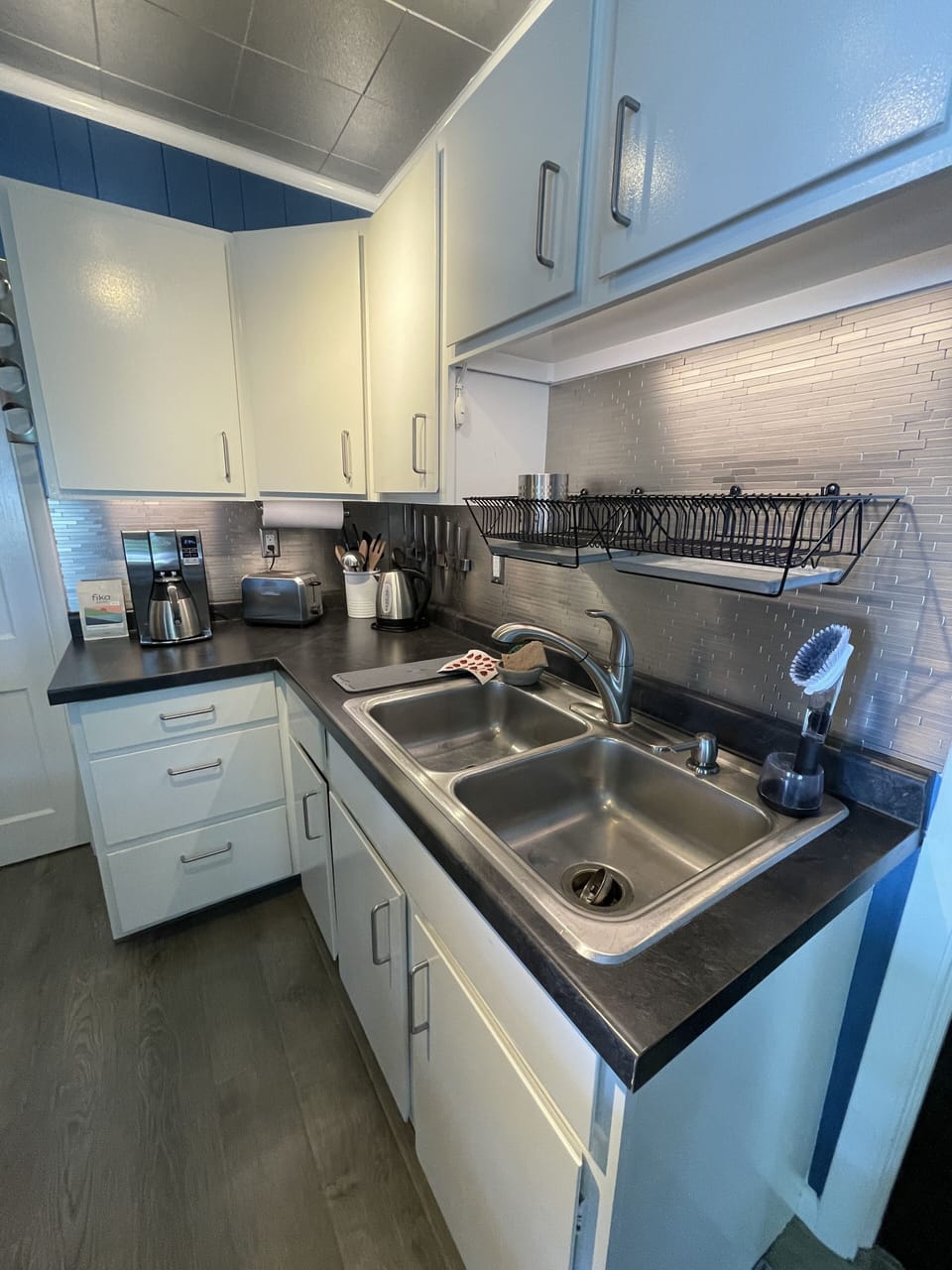 Full kitchen, without dishwasher