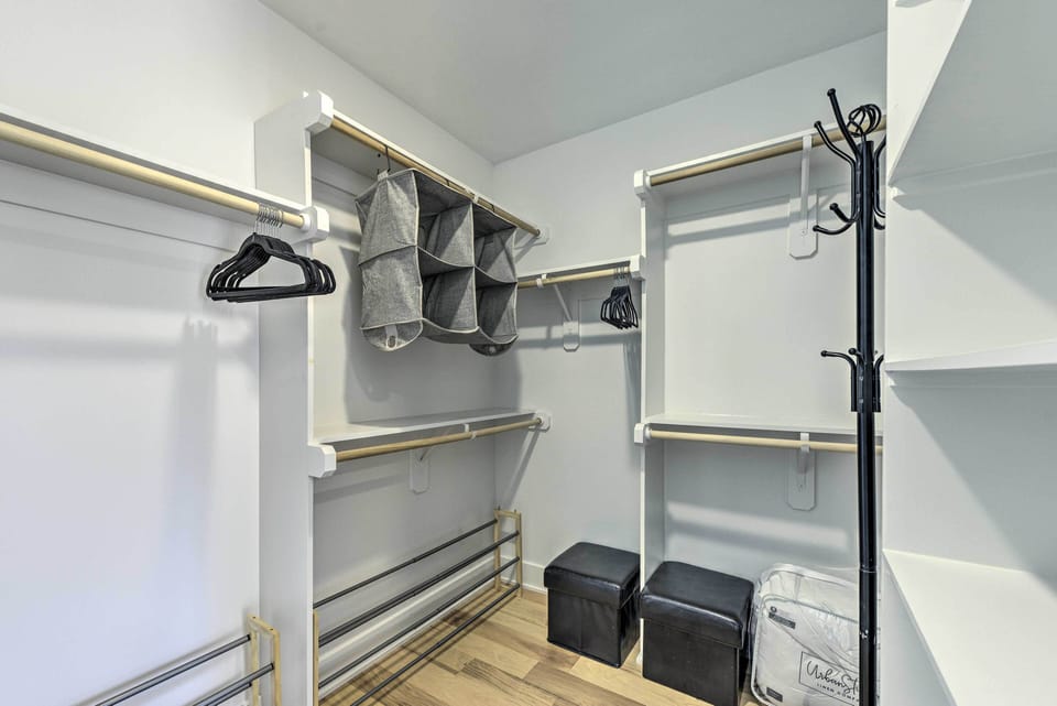 Walk-In Closet | 2nd Floor