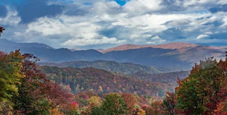 Catch vibrant Smoky Mountain views—especially stunning in fall!