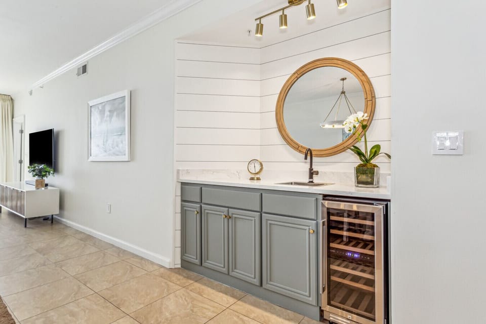 Wet Bar