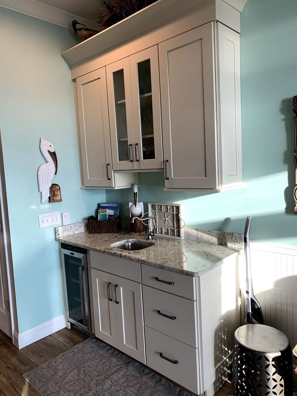 Wet bar on main floor