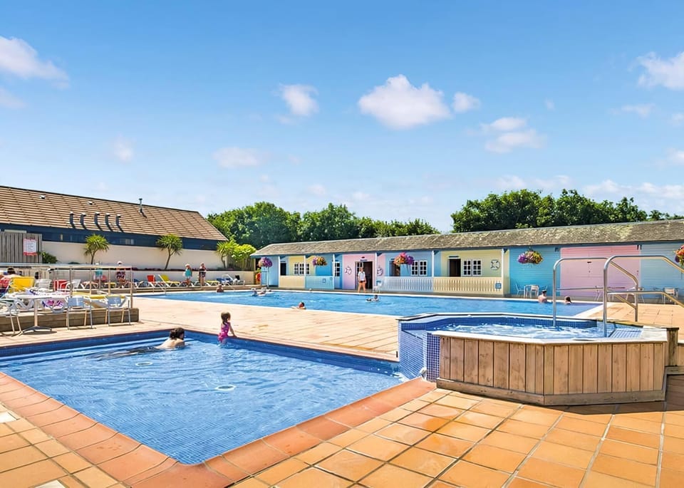 Outdoor heated pool | Trevornick Holiday Park, Holywell Bay