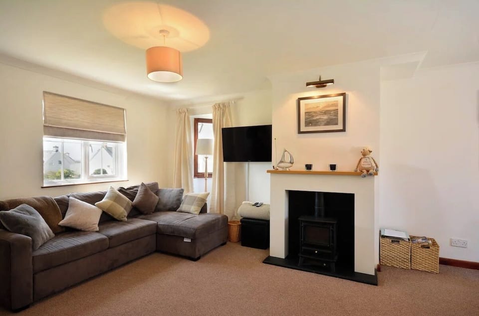 lounge area with 2 sofas