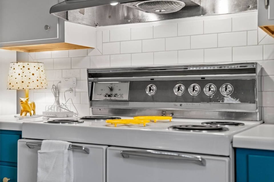 Oven detail