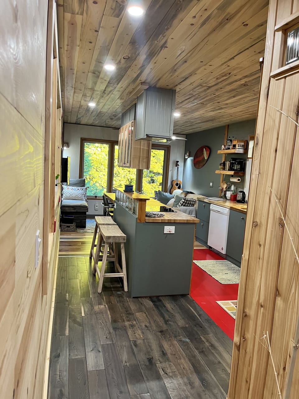 View from hallway with bathroom wall on the right