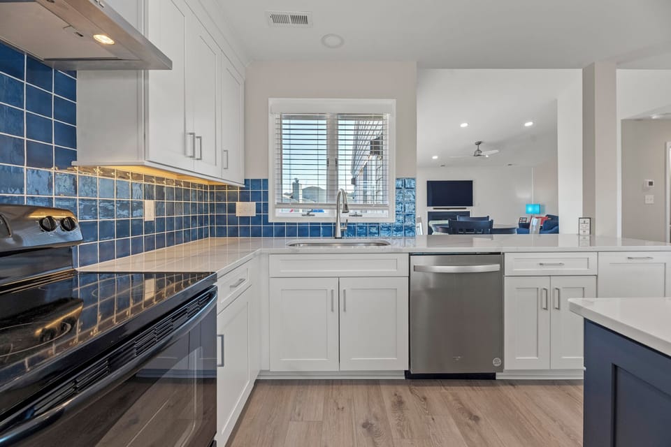 CL630: Beach Magic | Top Level Kitchen
