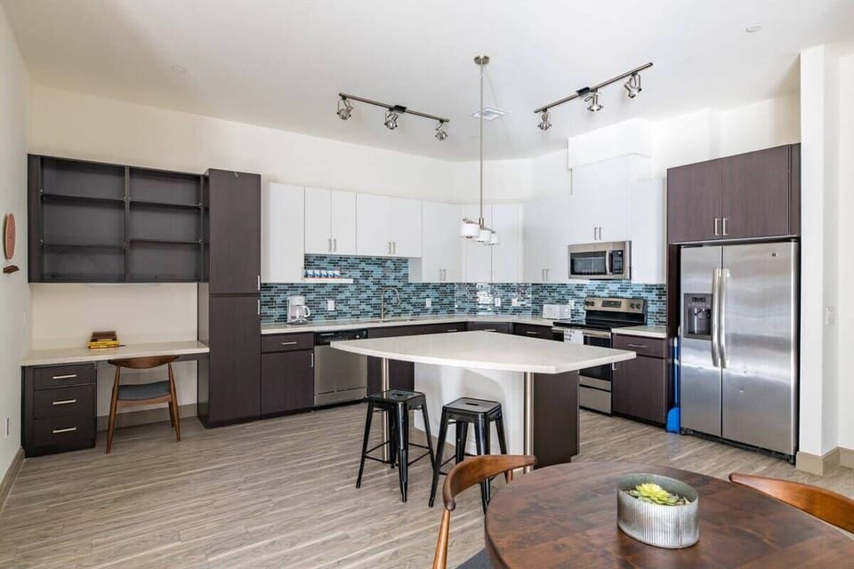 Unit 1 - Kitchen and Dining Area