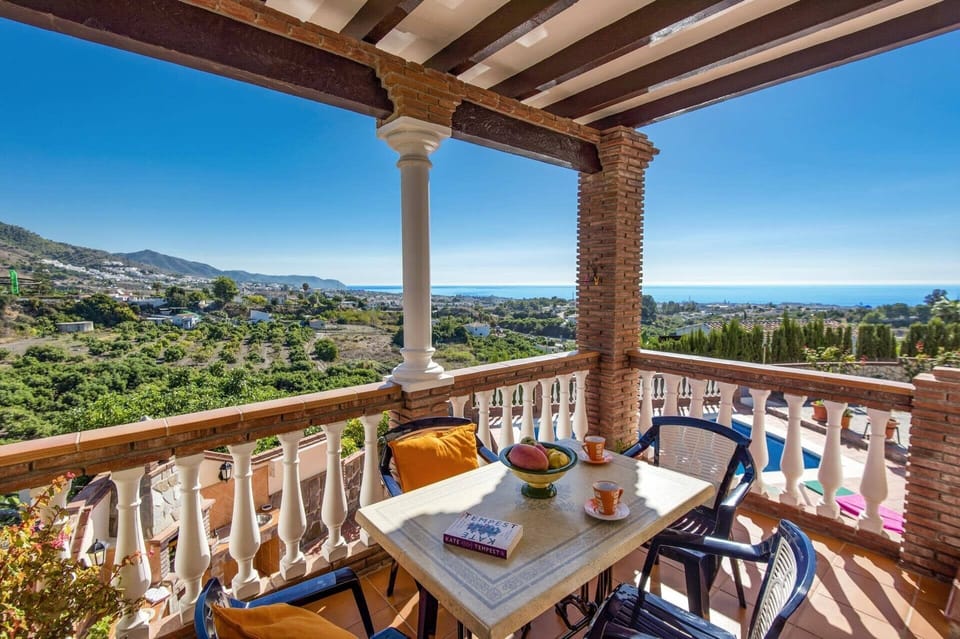 Villa Blancuzcal image