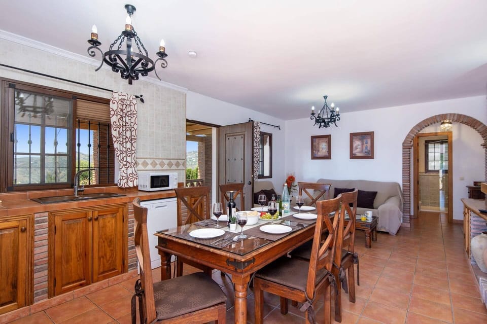 Villa Emilio Sol image