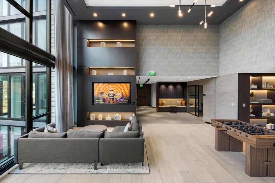 Noma Washington 1 Bedroom Common Area