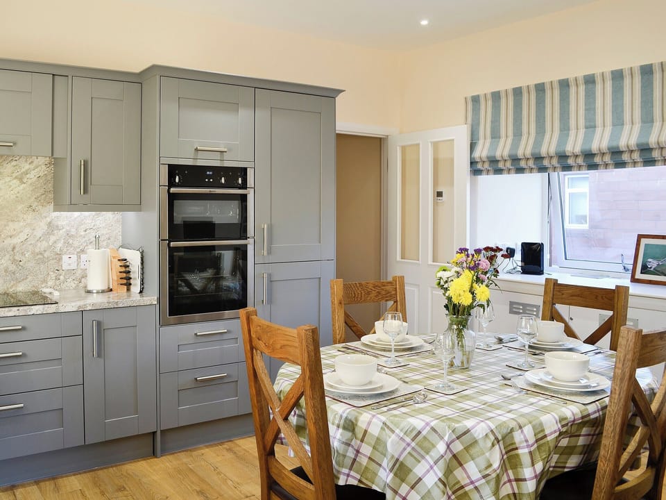 Light and airy kitchen/dining area | Liftingstane Dairy Cottage - Liftingstane, Closeburn, near Thornhill
