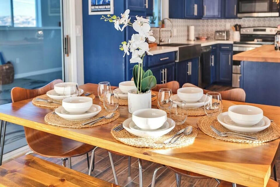 Dining Area and Kitchen