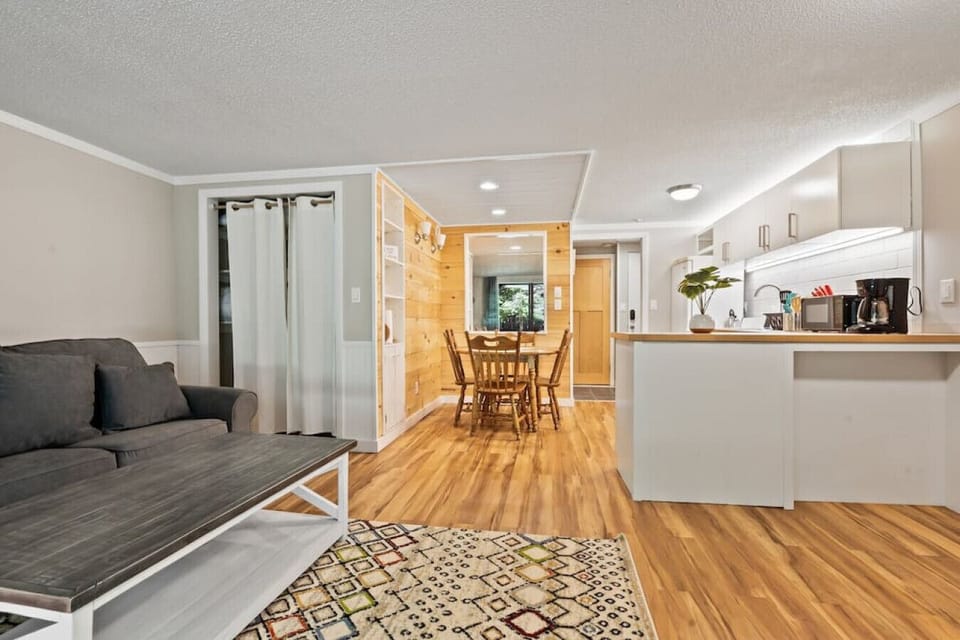 Looking into the kitchen from living room