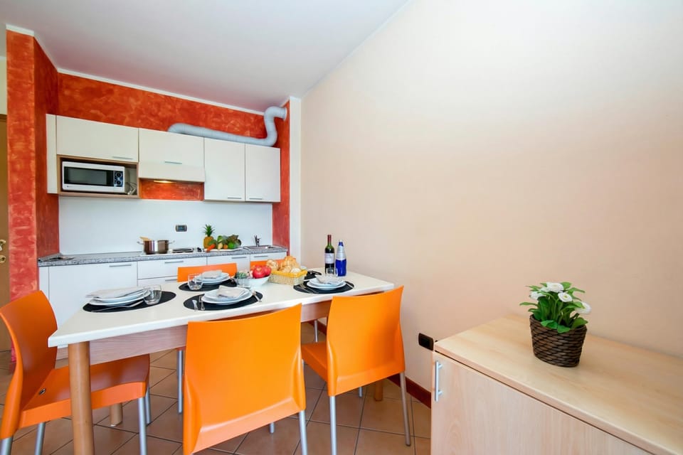 Kitchen and dining area