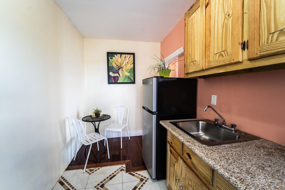 Flooring, Room, Indoors, Furniture, Floor