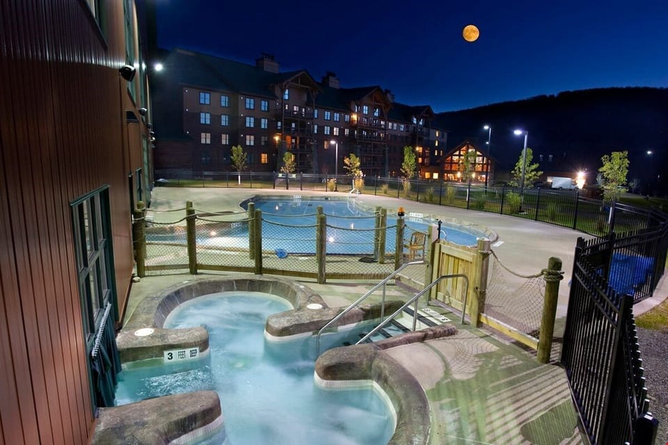 Heated outdoor pool and hot tub open year round