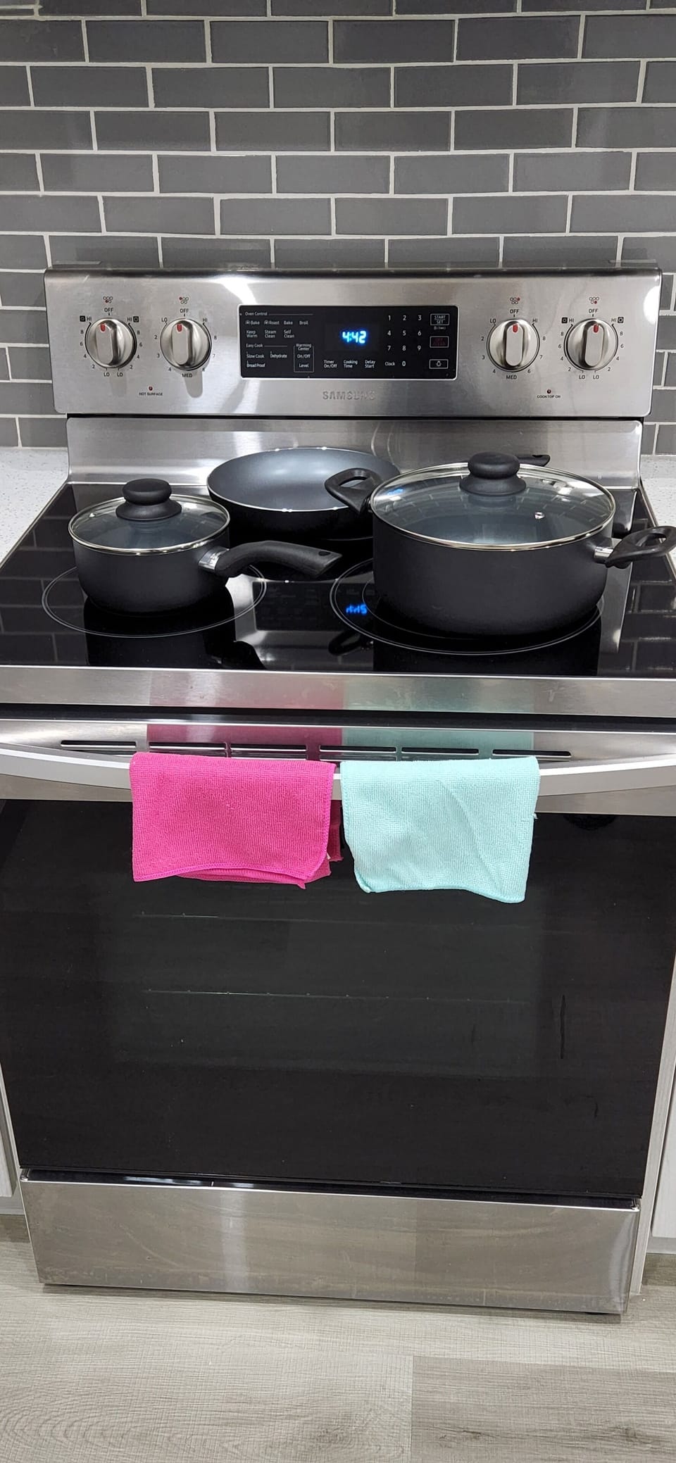 Electric stove and pots ready for your use