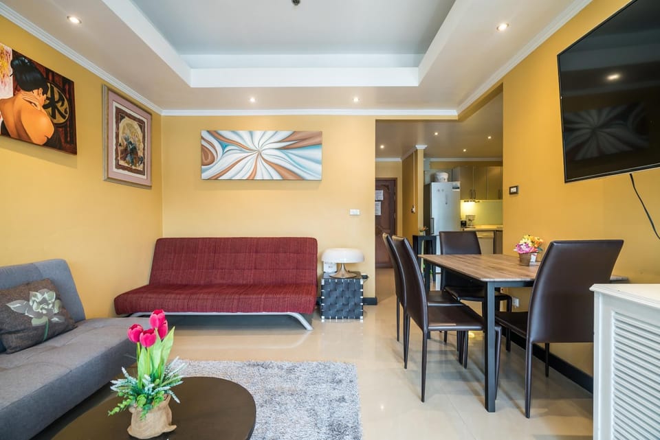 Patong Tower prime location, 150m to beach, shops (9363)