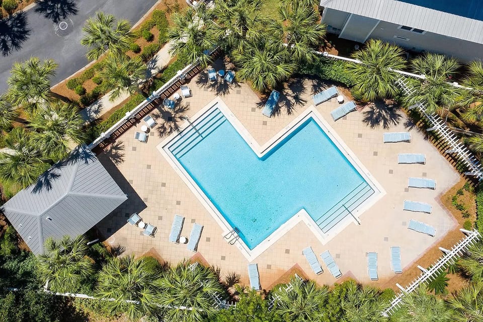 Private pool for our small neighborhood 