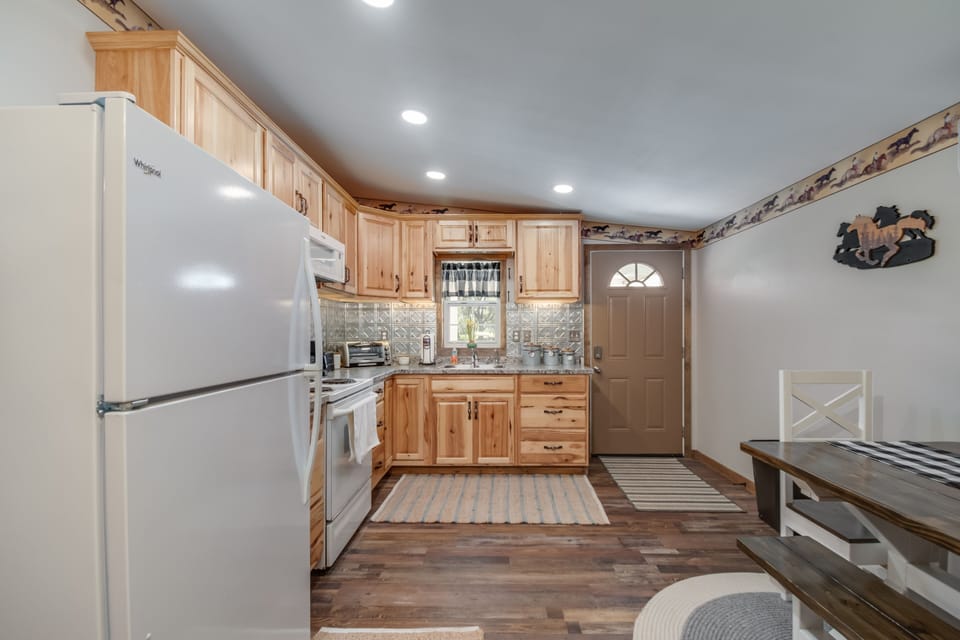 barn apartment kitchen