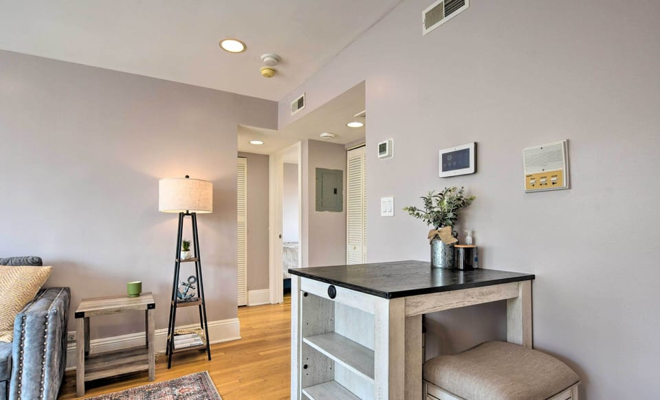 Dining Area | Dining Table | Dishware/Flatware | Laptop-Friendly Workspace