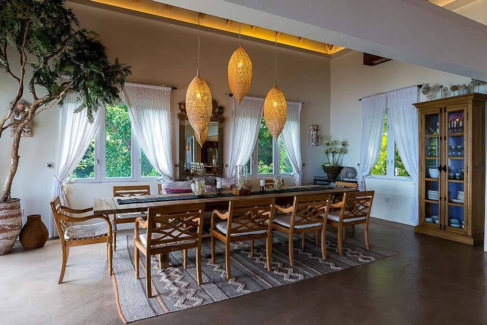 La Vida Villa: Dining Room