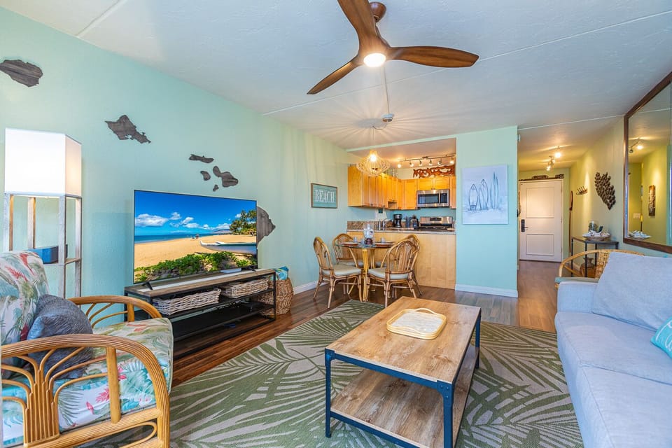 A cozy Maui retreat made for easy evenings in