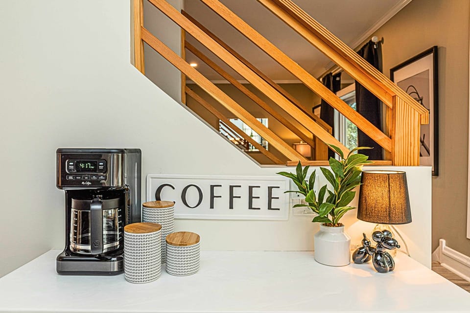 Thoughtful details, immaculate design - "beautifully decorated!"