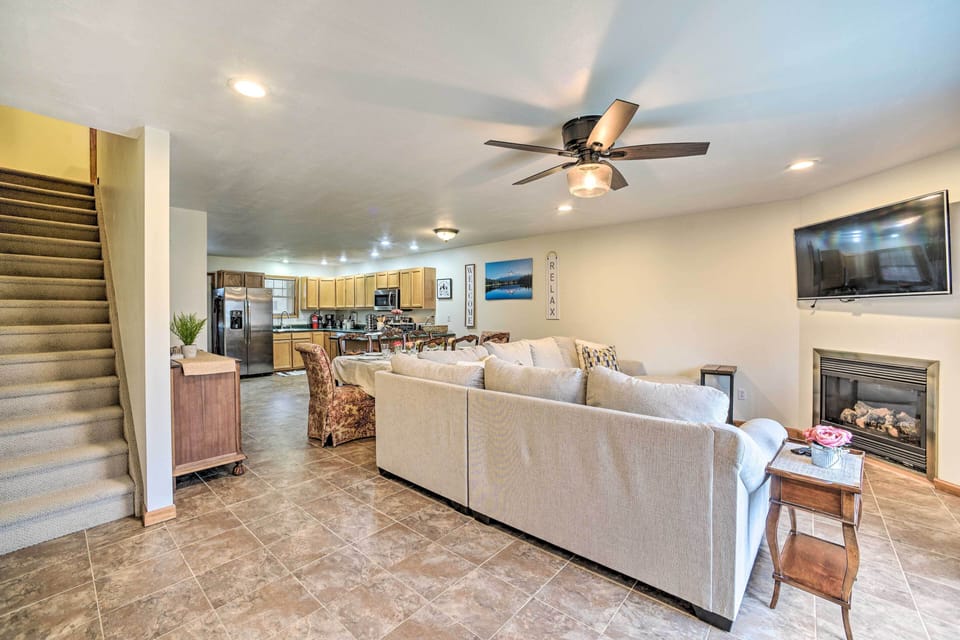 Open 1st Floor Plan