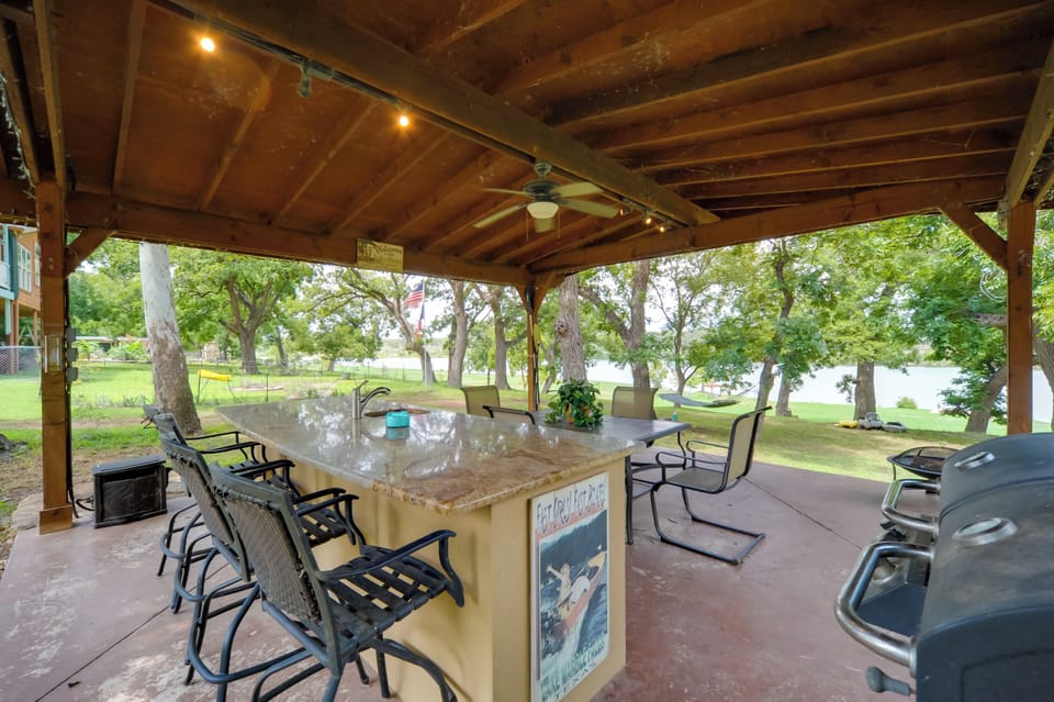 Cabana | Gas Grills | Wet Bar