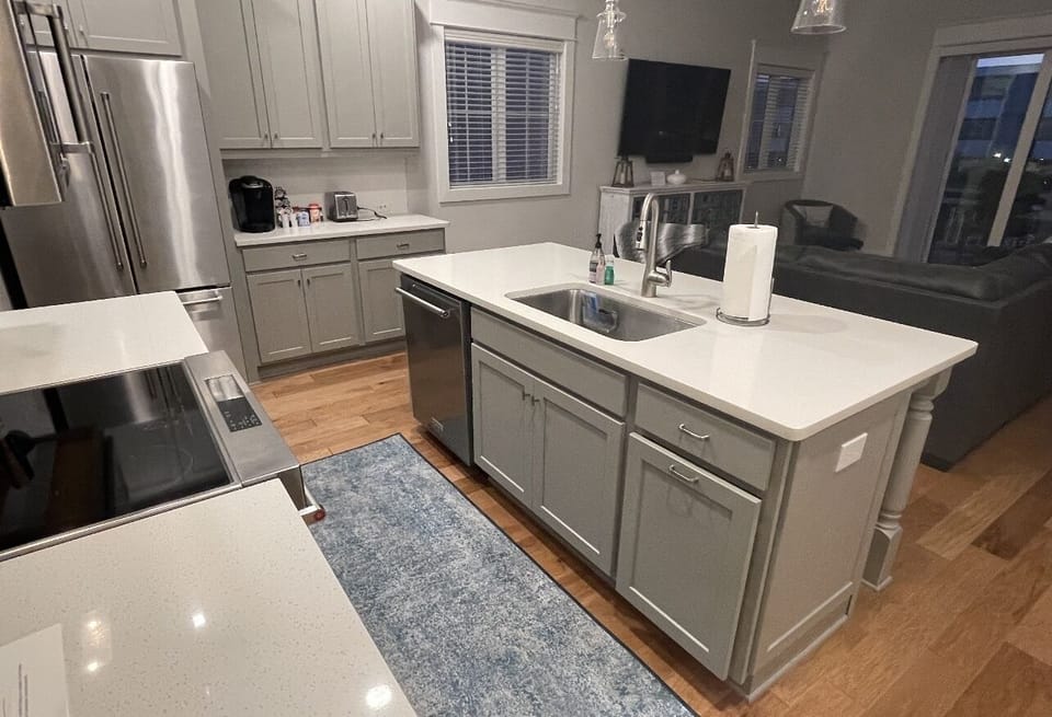 Gorgeous Kitchen with upgraded appliances & fully stocked for your convenience. 