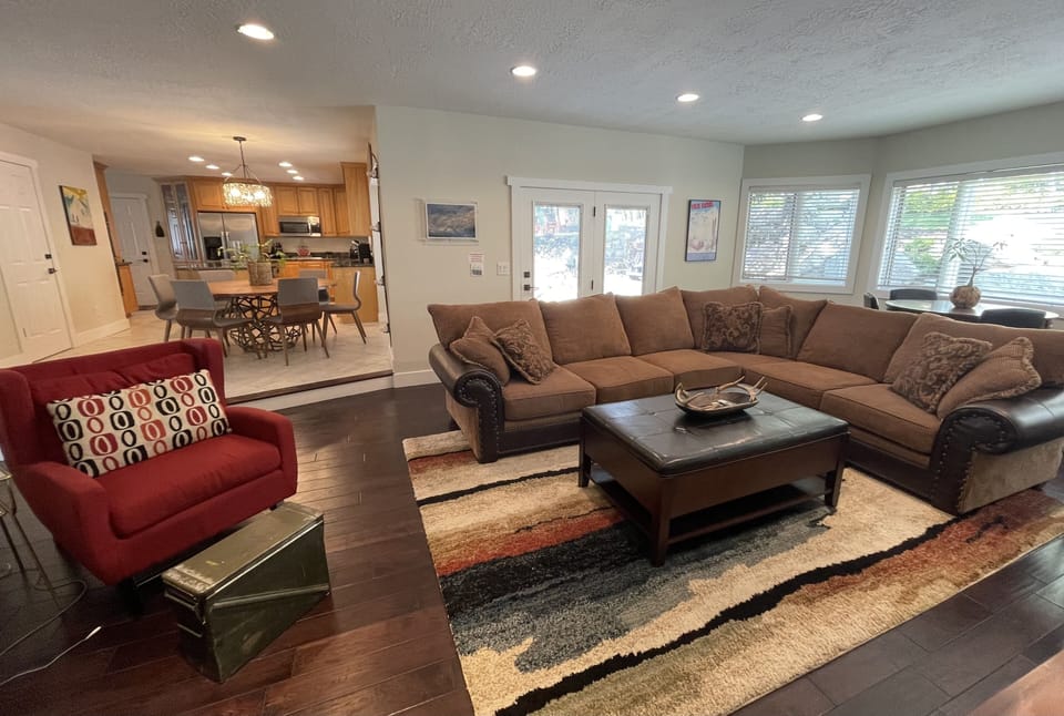 TV room, main level