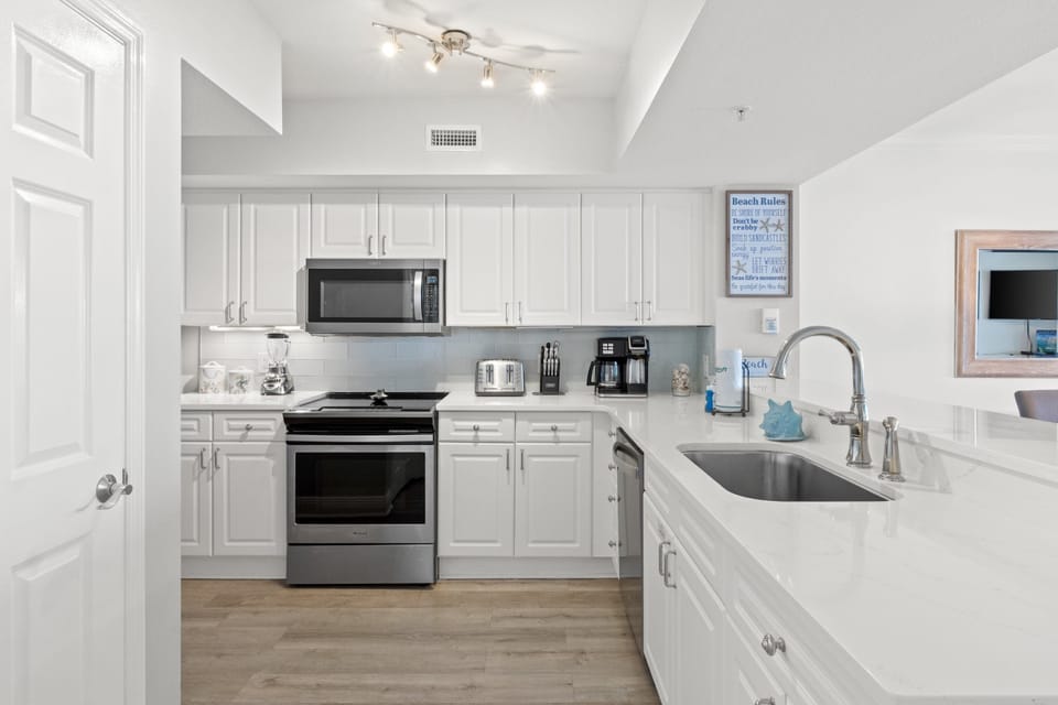 Full Size Kitchen with Bar Seating