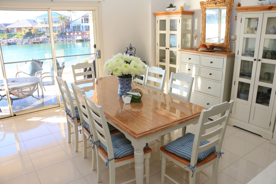 Dining Room with views over the beach and lagoon.