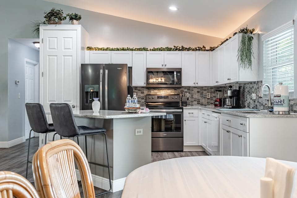 Kitchen has everything you'll need