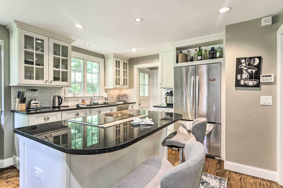 Kitchen | Cooking Basics | Coffee Maker | Crockpot | Dishwasher | 1st Floor