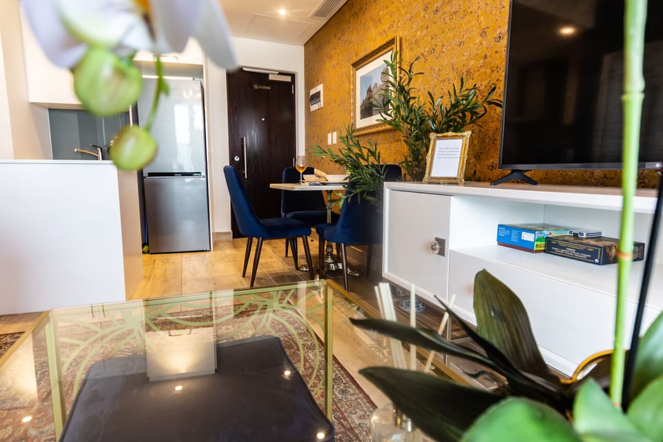 Luxurious Ocean & City Views! Apartment in Umhlanga