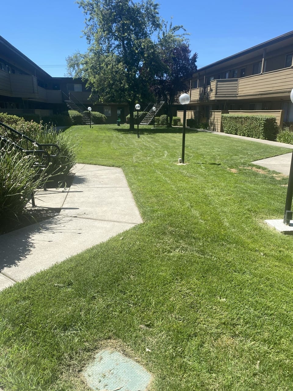 Facing unit from Gazevo POV.